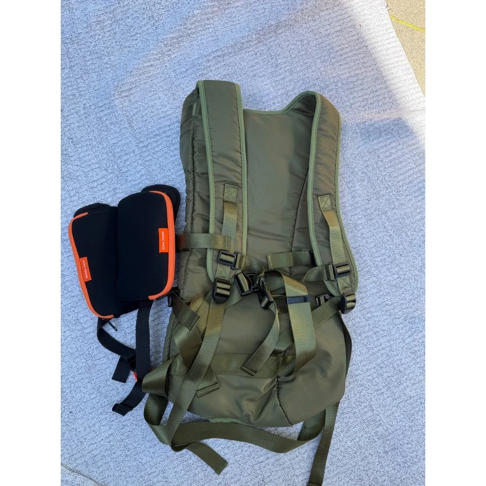 PetBonus Pet Carrier Backpack XL Olive Green Front Facing Adjustable Straps